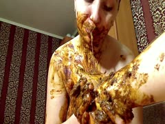 Hot MILF getting smelly after eating a wet nasty shit